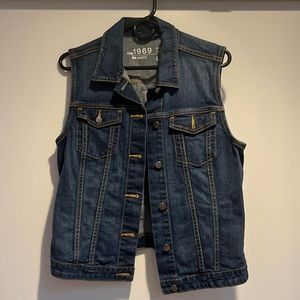 Denim Vest, from the Gap, size L/Tall